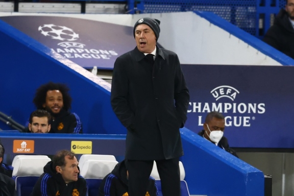 阿拉巴重傷！安切洛蒂不排除冬季引援門(mén)路