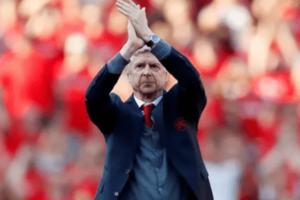 溫格去哪里執(zhí)教了？