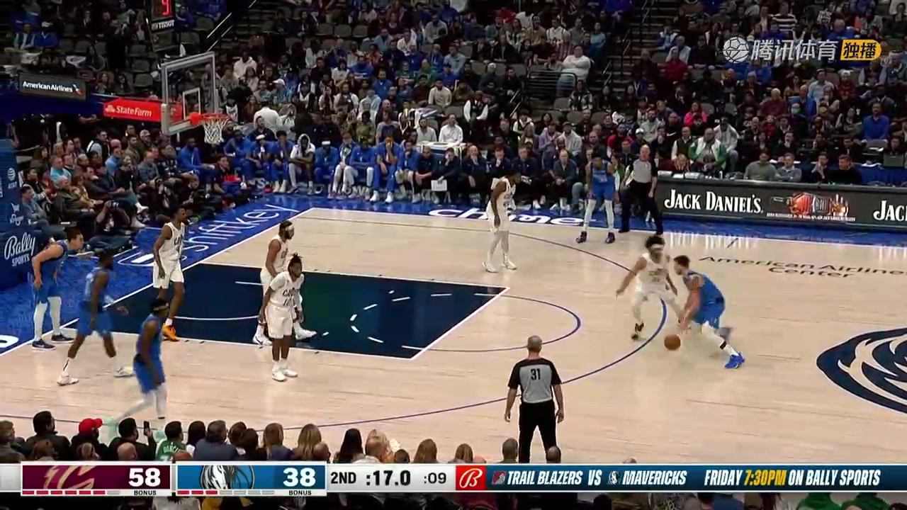 魔術(shù)師附體！東契奇神仙不看人背傳 畢竟周最佳助攻TOP10！